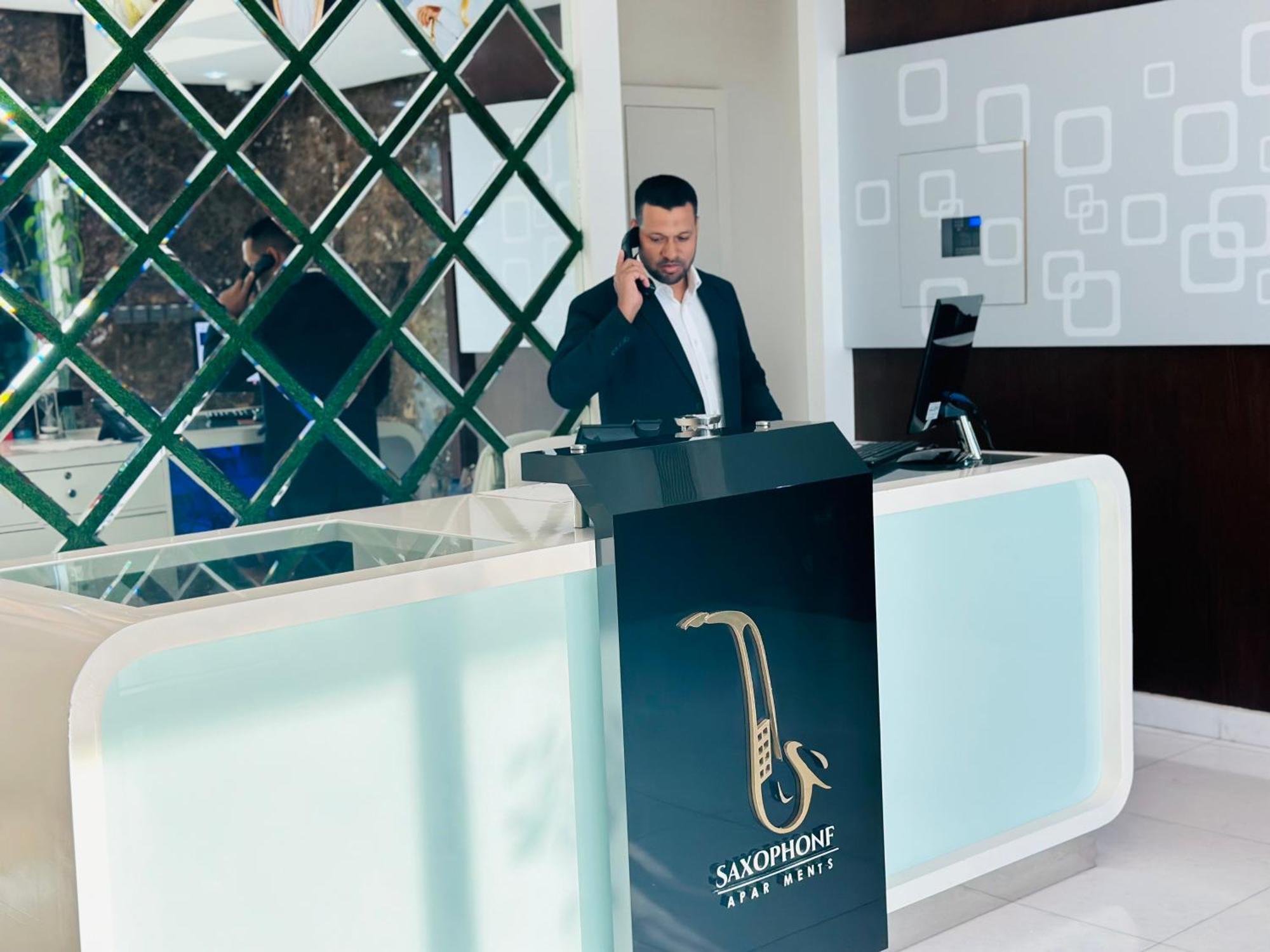 Saxophone Suites Al-Al-Muharraq Eksteriør billede