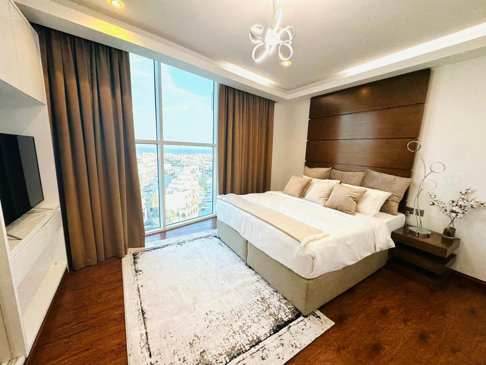 Saxophone Suites Al-Al-Muharraq Eksteriør billede